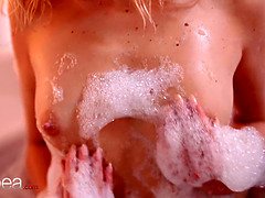 Cunnilingus, Checa, Europeo, Hd, Lesbiana, Orgasmo, Tetas, Mojado