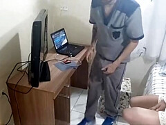 Paar, Besamung, Flashen, Handjob, Hd, Latina, Rotschopf, Jungendliche (18+)