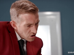 Брюнетки, Француженки, Секс без цензуры, Милф, Мамочка, В офисе, Киски, Втроем