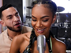 Amateur, Culo grande, Verga grande, Tetas grandes, Morena, Ébano, Interracial, Adolescente