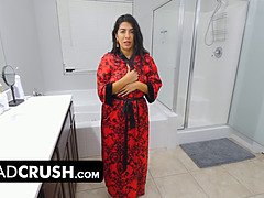 18 jahre, Vollbusig, Würgen, Hardcore, Natürlichen titten, Zierlich, Pov, Titten