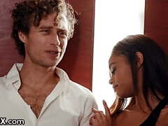 Schwarz, Kehlenfick, Erotisch, Interrassisch, Muschi, Realität, Jungendliche (18+), Titten