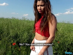 Брюнетки, На природе, Пирсинг, От первого лица, На публике, Испанки, Тату, Сиськи