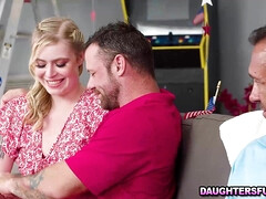 18 jaar, 69 negenenzestig, Kwartet, Groep, Handbeurt, Hd, Tiener, Tieten likken