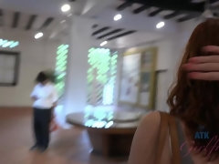 Amateur, Brunette brune, Éjaculer dans la bouche, Poilue, Huilée, Pov, Fumer, Nénés
