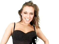 18 ans, Amateur, Gros cul, Gros seins, Doigter, Masturbation, Solo, Jouets