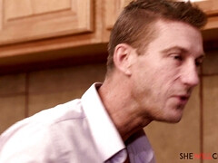 デカチン, 茶髪の, 巨乳な, 毛深い, ハードコア, Hd, なめる, ヤリマン