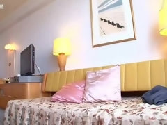 Sperma shot, Fetisj, Voeten fetish, Handbeurt, Japaans, Masseren, Tepels, Tiener