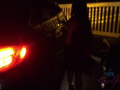 Bad, Braunhaarige, Fingern, Fussjob, Freundin, Handjob, Orgasmus, Muschi