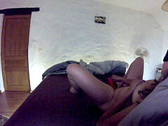 Amateur, Gros cul, Sucer une bite, Pénétrer avec le poing, Adolescente