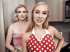 Большая жопа, Большой член, Большие сиськи, Блондинки, Минет, Собачьи, Две девушки, Тощие