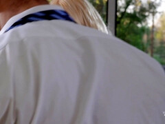 69 negenenzestig, Kont, Slaapkamer, Pijpbeurt, Lul, Keuken, Kort haar, Kousen