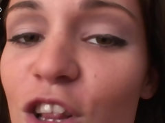 18 летние, Брюнетки, Кончили внутрь, Смазливые, Крошечные, От первого лица, Киски, Сиськи