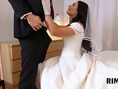 Beauté, Mariée, Brunette brune, Tchèque, Fétiche, Hd, Lécher le sphincter, Jarretelles