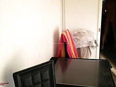 Grosse titten, Blondine, Pummelig, Handjob, Masturbation, Milf, Rasiert, Stiefmutter