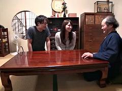 Aziatisch, Pijpbeurt, Bedriegen, Sperma, Hardcore, Moeder die ik wil neuken, Vibrator, Vrouw