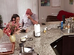 Amateur, Culo, Verga grande, Hija, Pajear, Casero, Maduro, Tabú