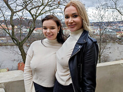 Nana, Blonde, Sucer une bite, Brunette brune, Le plan cul à quatre, Hard