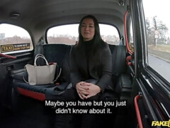 素人, お尻, ブーツ, チン, ヨーロピアン, なめる, ショートヘア, タトゥー