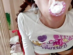 Gros seins, Couche culotte, Femelle, Fétiche, Première fois, Hd, Masturbation, Jouets