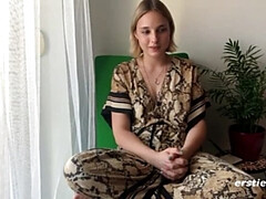 Amateur, Linda, Penetracion con dedos, Peludo, Sexo duro, Hd, Natural, Solo