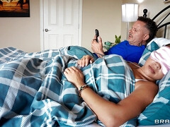 Amerikaans, Grote kont, Grote mammen, Biseksueel, Bedriegen, Moeder die ik wil neuken, Monster, Tieten likken