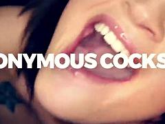 Nana, Grosse bite, Gros seins, Blonde, Sucer une bite, Branlette thaïlandaise, Suçant, Nénés