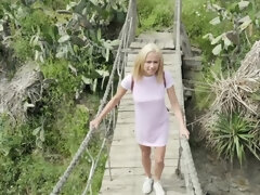 Rubia, Mamada, Europeo, Latina, Al aire libre, Pov, Tatuaje, Adolescente