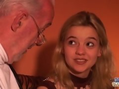美女, デカ尻, デカチン, フェラチオ, ハードコア, 熟年, 自然山雀, オマンコ