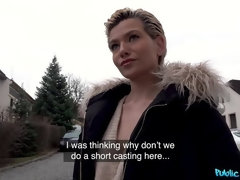 Amateur, Dormitorio, Tetas grandes, Rubia, Mamada, Madres para coger, Público, Cabello corto