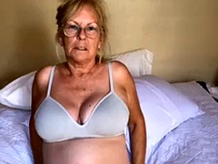 Большие сиськи, Дилдо, Бабушки, Мастурбация, Зрелые, Соло, Сиськи, Вебкамера