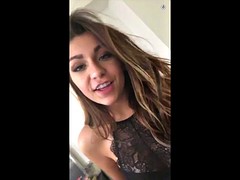 Nana, Célébrité, Masturbation