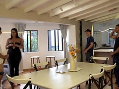 Любители, Жопа, Язык в попке, Вчетвером, Домашнее видео, Голышом, Киски, Жесткий секс