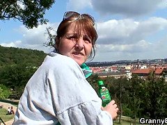 Минет, Брюнетки, Постарше, Бабушки, Зрелые, Милф, Мамочка, Мачеха