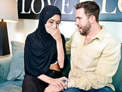 デカ尻, フェラチオ, 茶髪の, バック, 毛深い, キス, 淫乱熟女, タトゥー