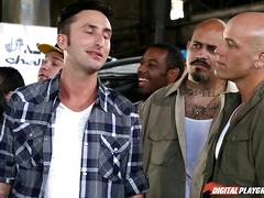 Blonde, Sucer une bite, Faciale, Léchez, Seins naturels, Fête, Police, Nénés