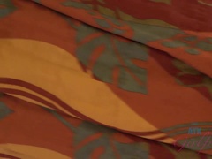 Sucer une bite, Brunette brune, Éjaculation interne, Branlette thaïlandaise, Petite amie, Huilée, Orgasme, Petite femme