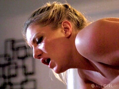 Blond, Bruinharig, Hd, Lesbisch, Masseren, Masturbatie