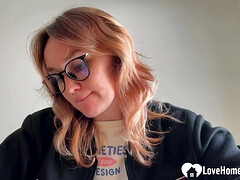 Amateur, Amarrada, Fetiche, Gafas, Casero, Pelirrojo, Medias largas, Estudiante