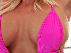 Anal, Gros seins, Blonde, Gym, Lesbienne, Nénés, Jouets