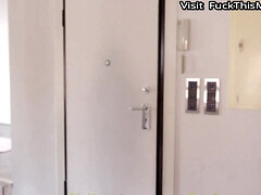 Leie, Arsch, Tussi, Grosser arsch, Blasen, Spermaladung, Handjob, Mutti