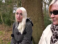 Grosse titten, Blondine, Fingern, Lesbisch, Lecken, Reif, Nippel, Party