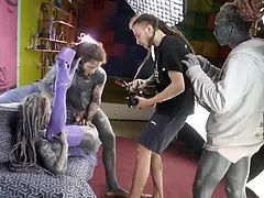 Amateur, Entre bastidores, Consolador, Doble anal, Masturbación, Tatuaje, Trio, Tetas