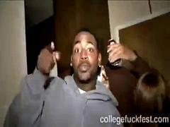 Толстушки, Большой член, Блондинки, Колледж, Секс без цензуры, Мастурбация, Порнозвезда, Студентка