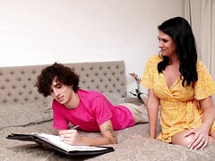 Анальный секс, Брюнетки, Семья, Секс без цензуры, От первого лица, Киски, Жесткий секс, Табу