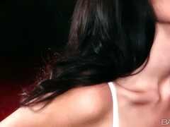 Shameless harlot emotional adult scene