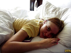 Grosse bite, Blonde, Éjaculation interne, Hd, Hôtel, Naturelle, Seins naturels, Petite femme