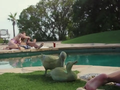 Cunnilingus, Negro, Rubia, Morena, Corridas, Garganta profunda, Sexo duro, Al aire libre