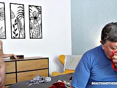美女, フェラチオ, 捕まる, 手コキする, パンティ, ハメ撮り, シャワー, オッパイの