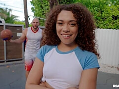 Verga grande, Mamada, Morena, Estilo perrito, Ébano, Interracial, Adolescente, Tetas